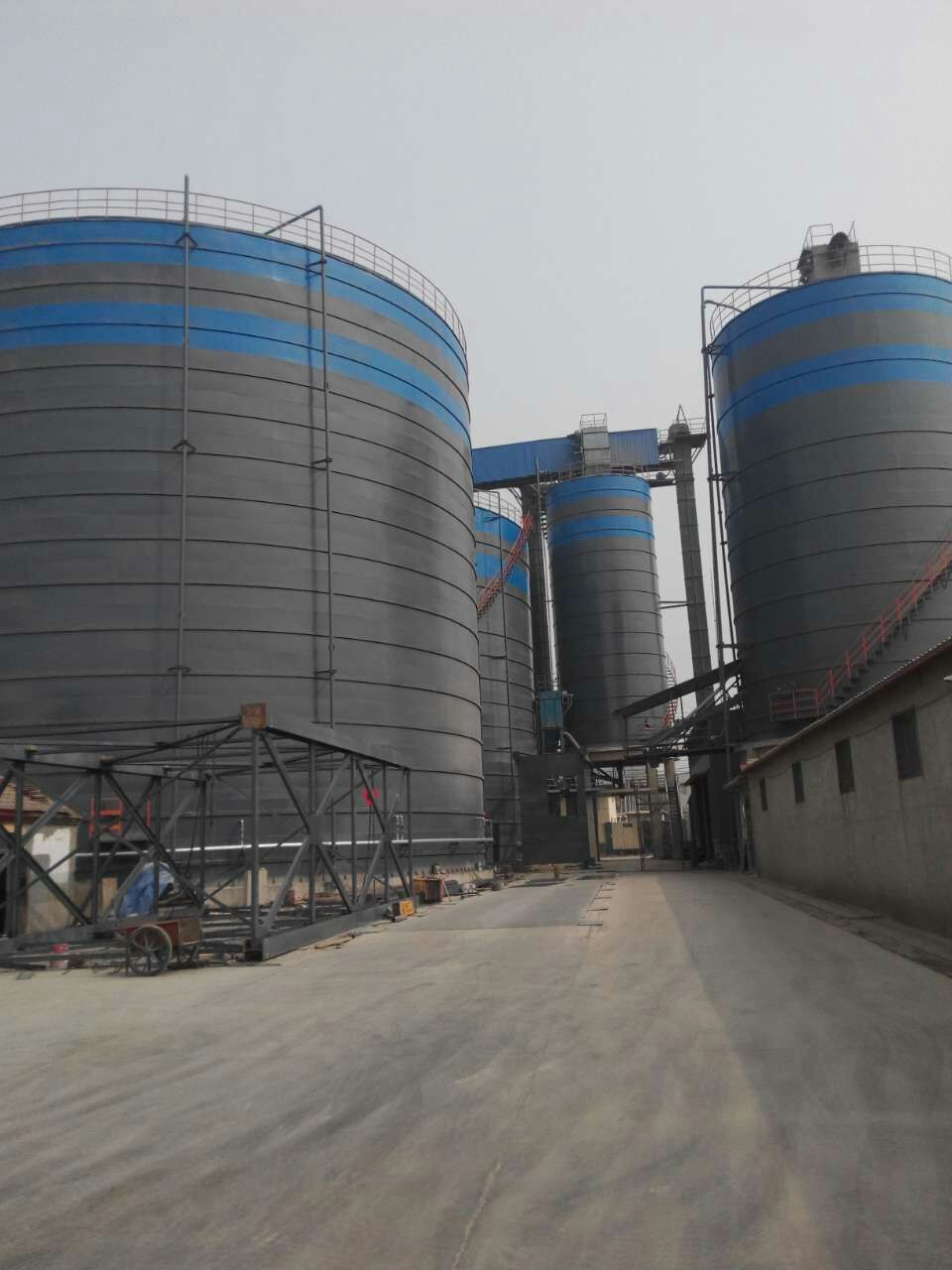 横峰粉煤灰储存库基础怎么建造